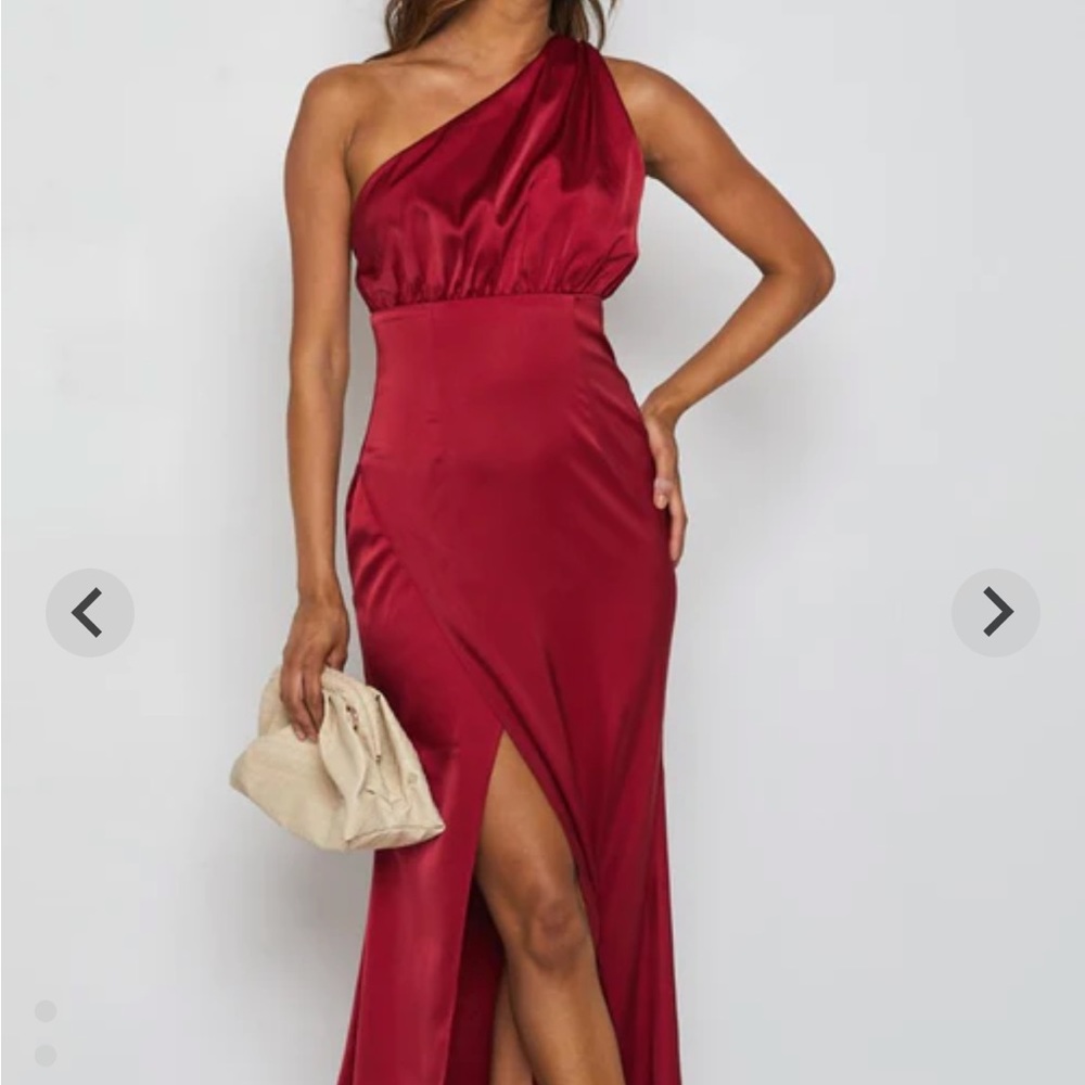 Beginning Boutique- One shoulder Satin Dress